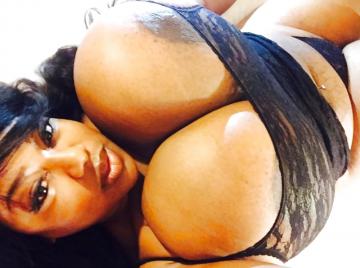 Big-Titttt aus Noord-Holland,Niederlande